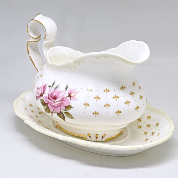 Royal Albert Marie Louise Victoria Sauce Boat