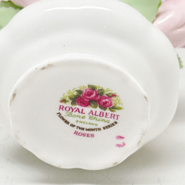 Royal Albert Flower Of The Month Posy June Roses