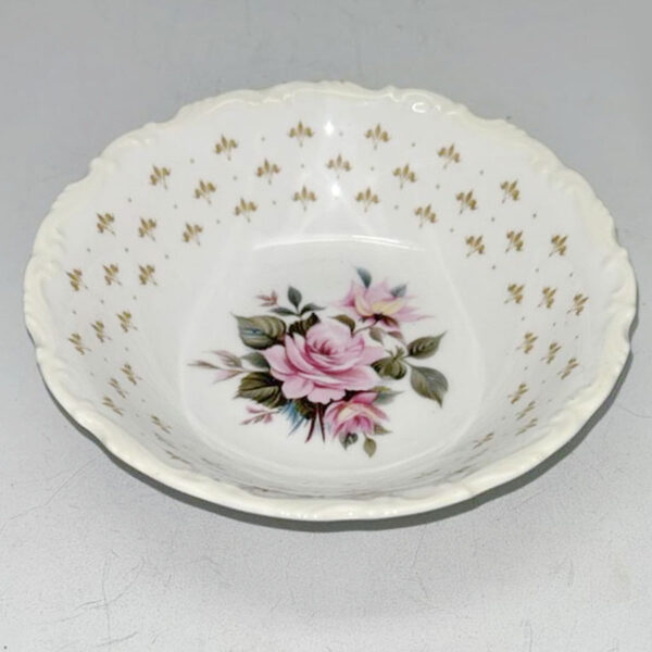 Royal Albert Marie Louise Victoria Dessert Bowl