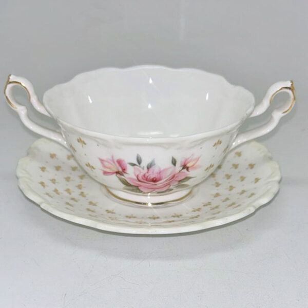 Royal Albert Marie Louise Victoria Soup Coupe