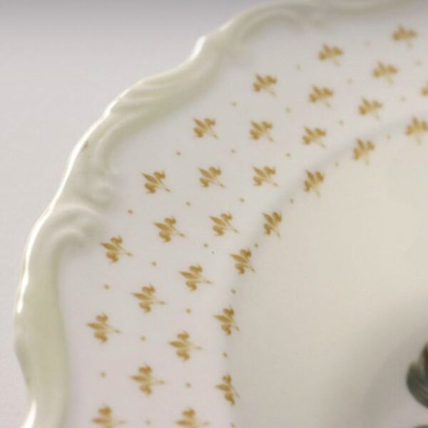 Royal Albert Marie Louise Victoria Soup Coupe