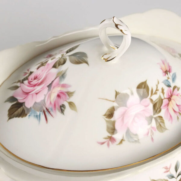 Royal Albert Marie Louise Victoria Vegetable Bowl