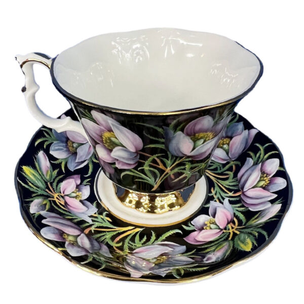 Royal Albert Provincial Flowers Prairie Crocus Tea Duo
