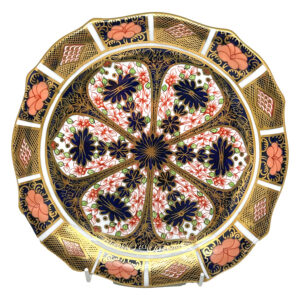Royal Crown Derby Imari Scalloped Sides Cabinet Plate 1881
