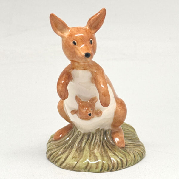 Royal Doulton Disney Figurine Winnie the Pooh Kanga and Roo WP8