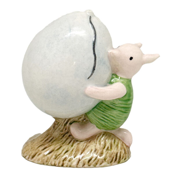 Royal Doulton Disney Figurine Winnie the Pooh Piglet and the Balloon WP5