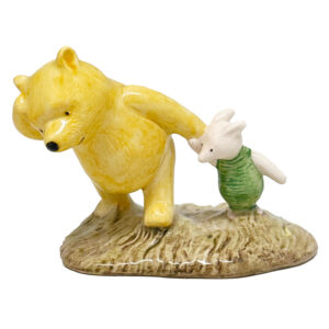 Royal Doulton Disney Figurine Winnie the Pooh The Windy Day WP2