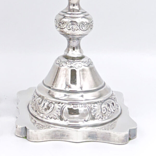 Hallmarked Silver Edward VII Pair Shabbat Candlesticks London 1922