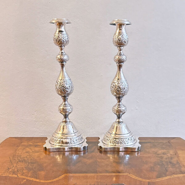 Hallmarked Silver Edward VII Pair Shabbat Candlesticks London 1922