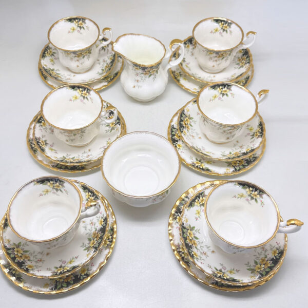 Royal Albert Royal Ascot 20 Piece Tea Service