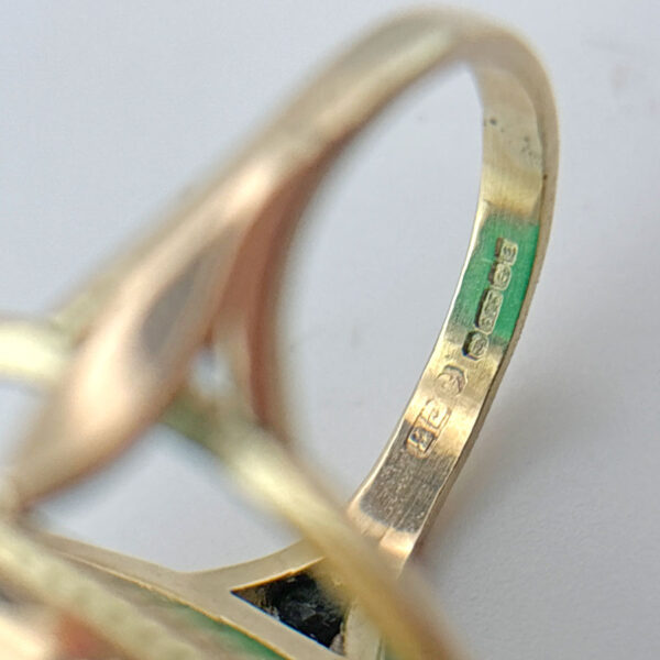 9ct Gold Chrysoprase Cocktail Ring