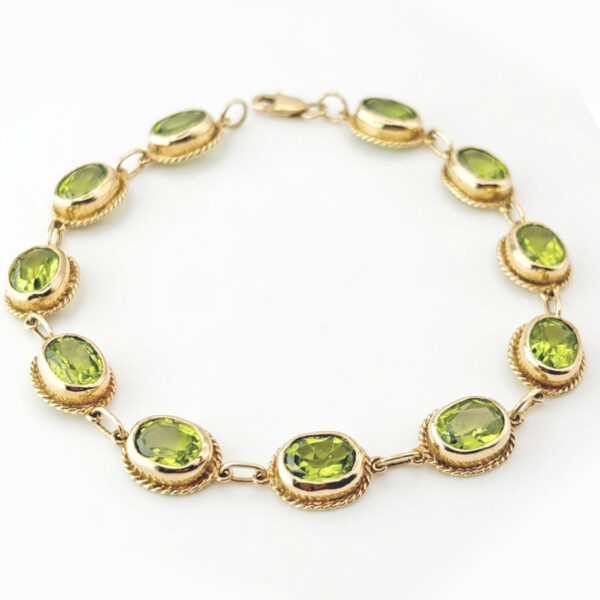 9ct Gold & Peridot Oval Link Bracelet