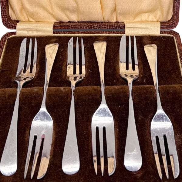 _Hallmarked-Silver-Cake-Forks-Birmingham-1923-1 Hallmarked Silver Cake Forks Birmingham 1923