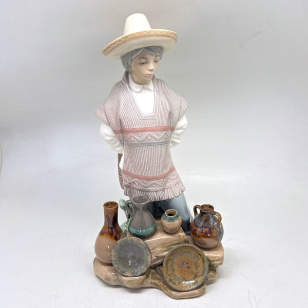Lladro Daisa South Of The Border 5080