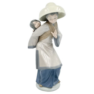 Lladro Figurine Chinese Lady My Precious Bundle 5123
