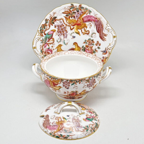 Royal Crown Derby Olde Avesbury Sauce Toureen On Stand