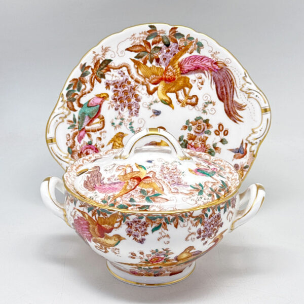 Royal Crown Derby Olde Avesbury Sauce Toureen On Stand
