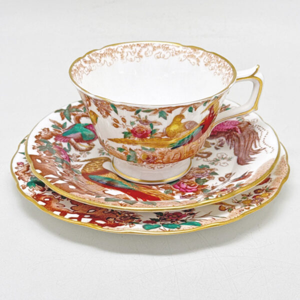 Royal Crown Derby Olde Avesbury Tea Trio 1939 Handle With Ear