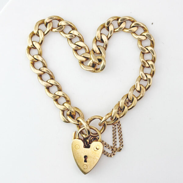 Victorian 9ct Gold Curb Chain Bracelet and Heart Padlock Clasp