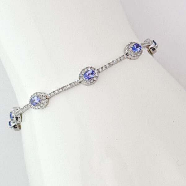 14ct White Gold Halo Diamond and Tanzanite Bracelet