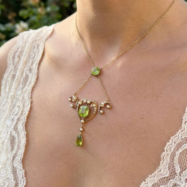 18ct-Art-Nouveau-Gold-Victorian-Seed-Pearl-and-Peridot-Necklace-4 18ct Art Nouveau Gold Victorian Seed Pearl and Peridot Necklace