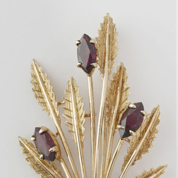 9Ct Gold and Garnet Bouquet Brooch Zeeta Jewellers