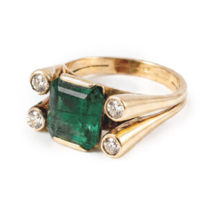 9ct Gold Emerald Ring