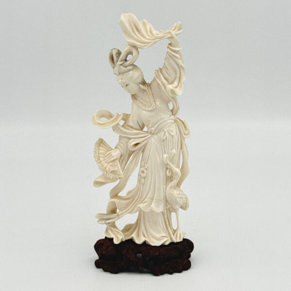 Japanese-Ivorine-Finely-Carved-Figurine-Of-Lady-With-Fan-20th-1 Japanese Ivorine Finely Carved Figurine Of Lady With Fan 20th