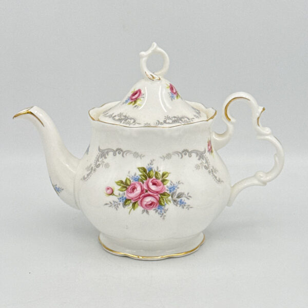 royal-albert-Tranquility-bachelor-set-5 Royal Albert Tranquillity Bachelor Tea Service