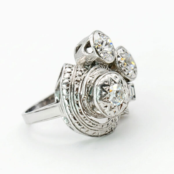 Art Deco 18ct White Gold Diamond Cluster Ring
