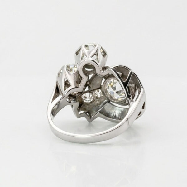 Art Deco 18ct White Gold Diamond Cluster Ring