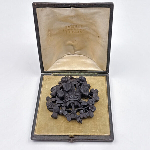 Dublin Bog Oak Victorian Brooch C1800's Saul Samuel