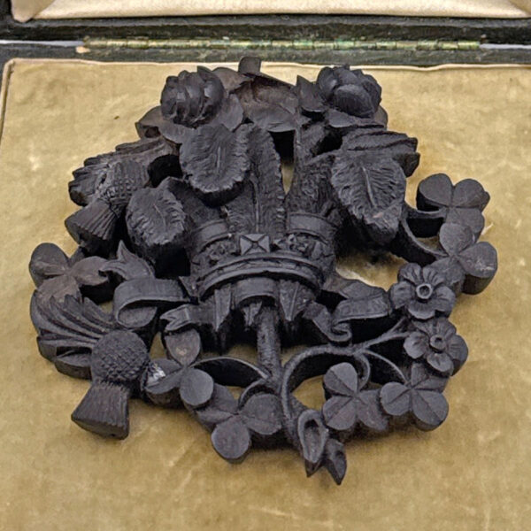 Dublin Bog Oak Victorian Brooch C1800's Saul Samuel