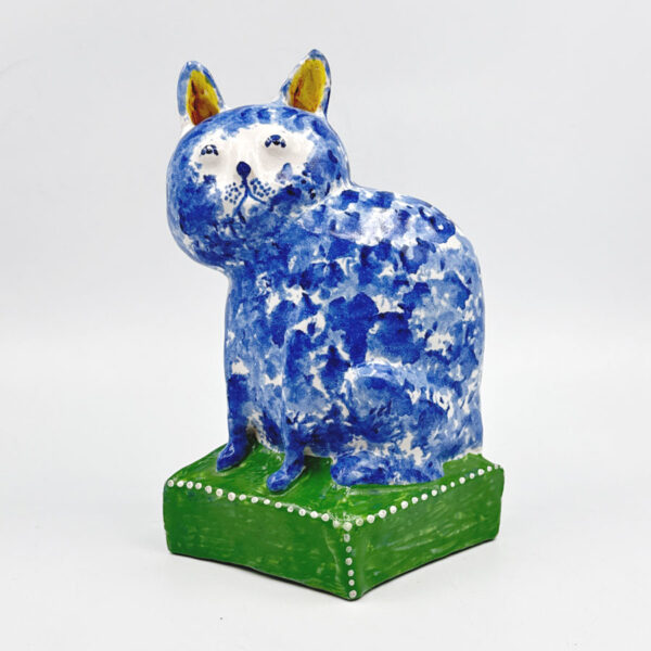 Hylton Nel Blue and White Cat On A Green Diamond Base 1993-