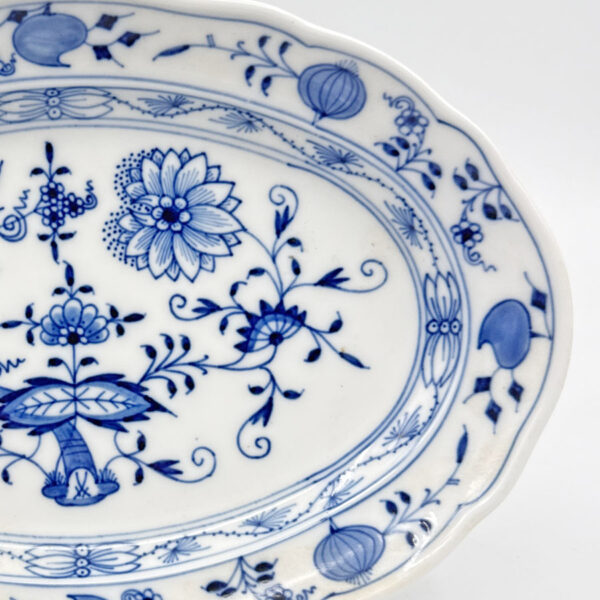 Meissen Onion Pattern Oval Platter