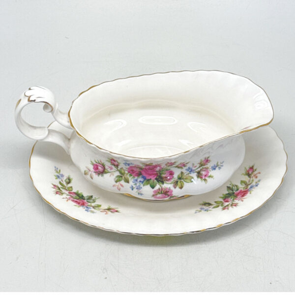 Royal-Albert-Moss-Rose-Sauce-Boat-and-Tray-1 Royal Albert Moss Rose Sauce Boat and Tray