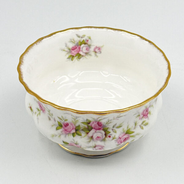 Royal Albert Paragon Victoriana Rose Tea Sugar Bowl