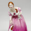 _Royal-Doulton-Figurine-Queen-Victoria-2 Royal Doulton Figurine Queen Victoria HN3125