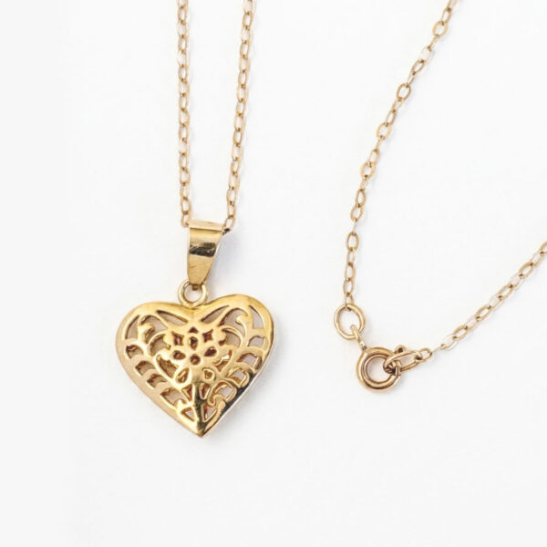 9ct Gold Filigree Heart Pendant Necklace