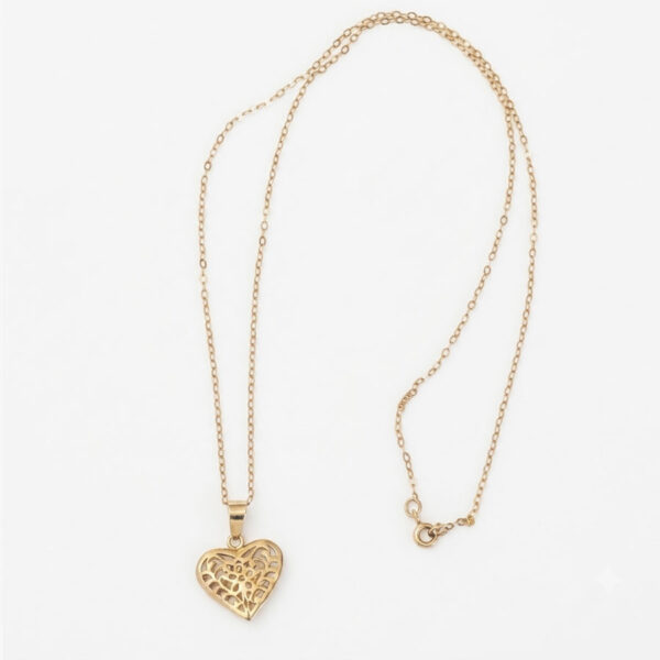 9ct Gold Filigree Heart Pendant Necklace