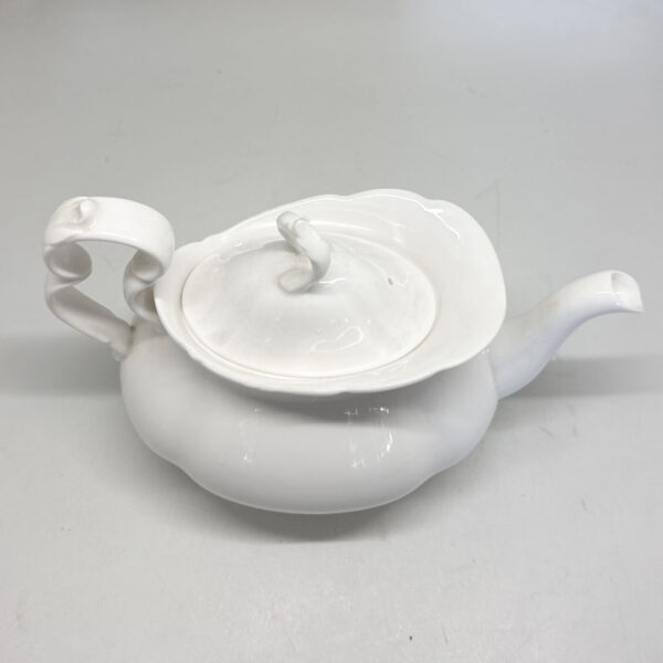 Royal Albert Gossamer Tea Pot Gainsborough