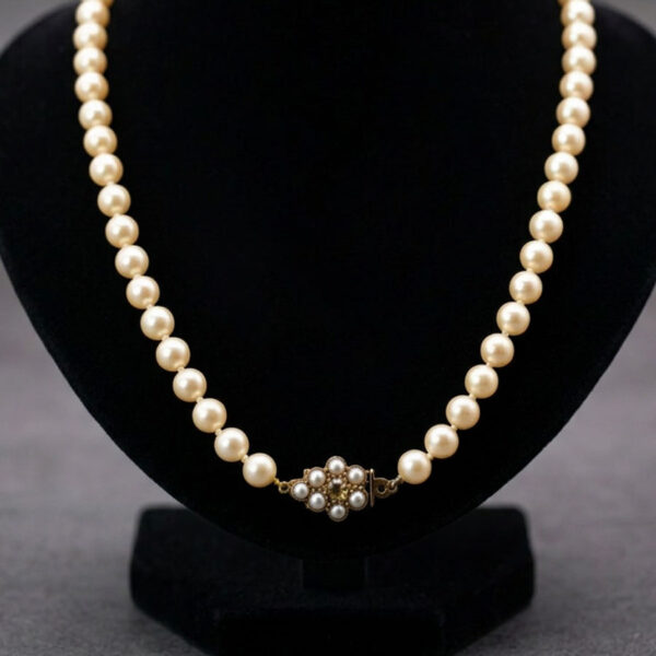 Single-Strand-Cultured-Pearl-Necklace-9ct-Gold-Clasp-Set-Citrine-And-Split-Pearl-5 Single Strand Cultured Pearl Necklace 9ct Gold Clasp Set Citrine And Split Pearl