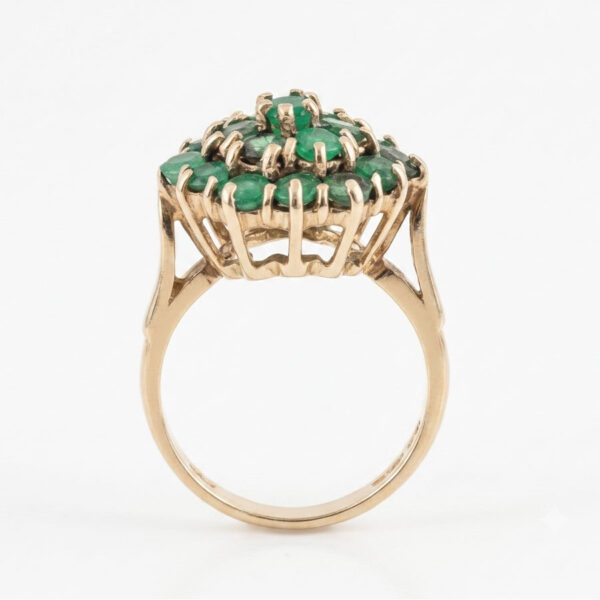 Vintage 9ct Gold Emerald Cluster Ring