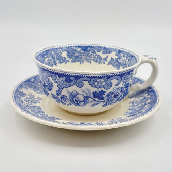 Copeland Spode Severn Breakfast Cup Duo