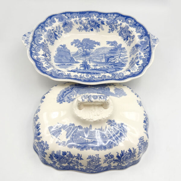 Copeland Spode Severn Vegetable Bowl With Lid