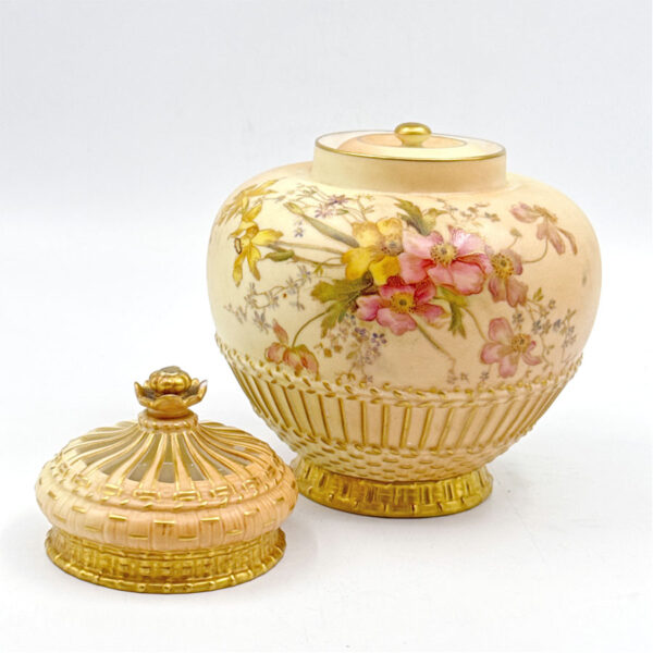 Royal Worcester Blush Ivory Floral Pot Pourri Vase C1903