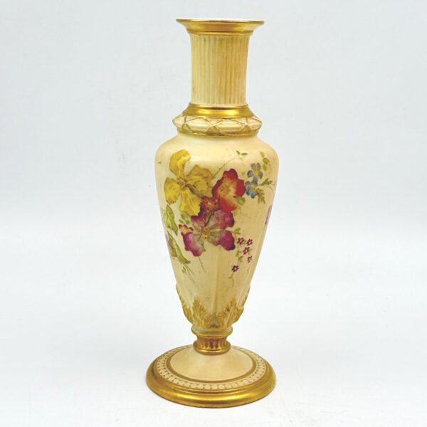 Royal Worcester Blush Ivory Floral Spill Vase Spring Flowers C1894