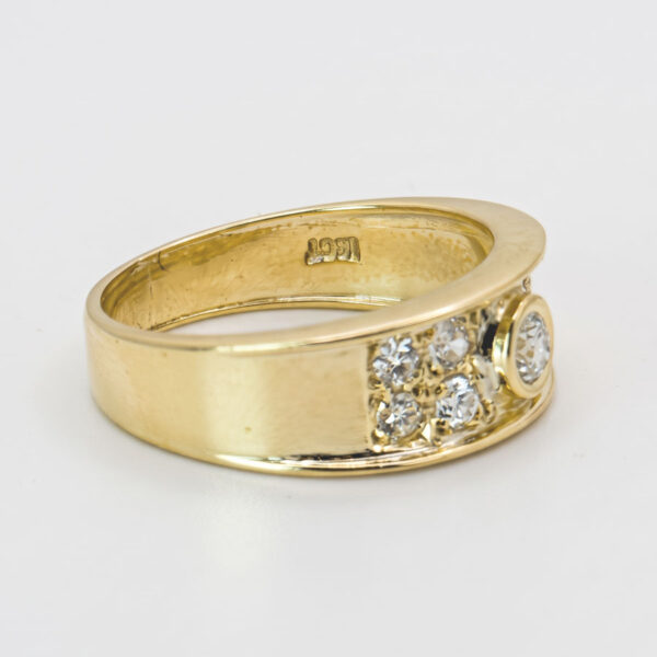 18ct Gold Old Cut Diamond Ring