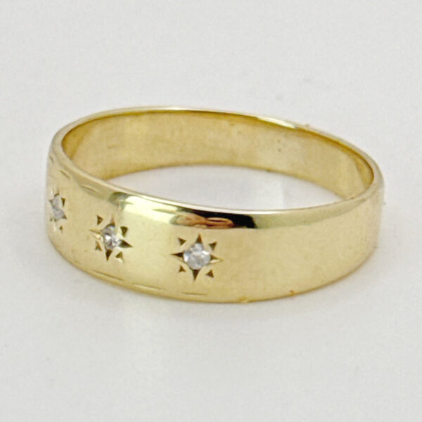 18ct-Gold-Star-Burst-Diamond-Ring-2 18ct Gold Star Burst Diamond Ring