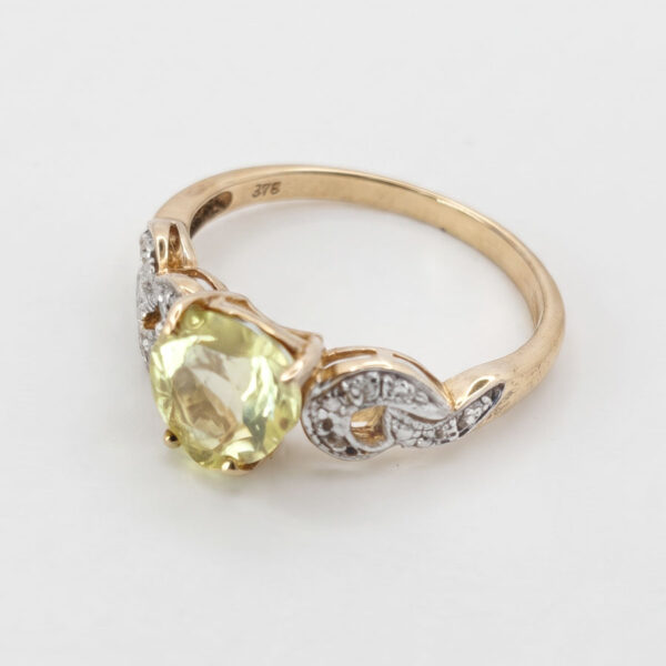 9ct Gold Lemon Quartz Heart Ring